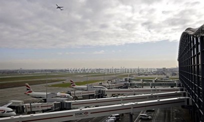 Investigation ordered into power outage that closed Heathrow