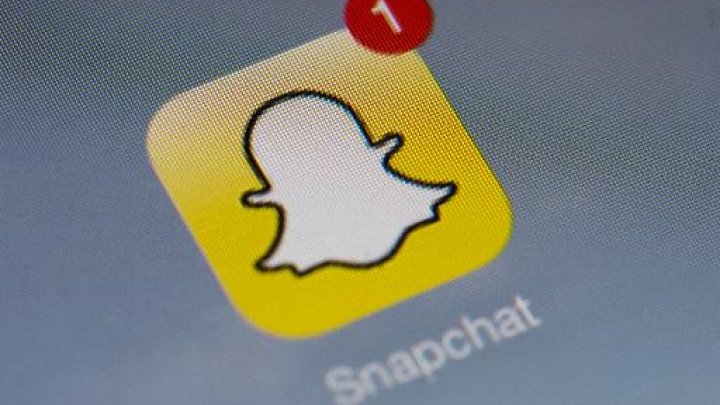 Snapchat users share fury at upcoming fees for storing old photos and videos