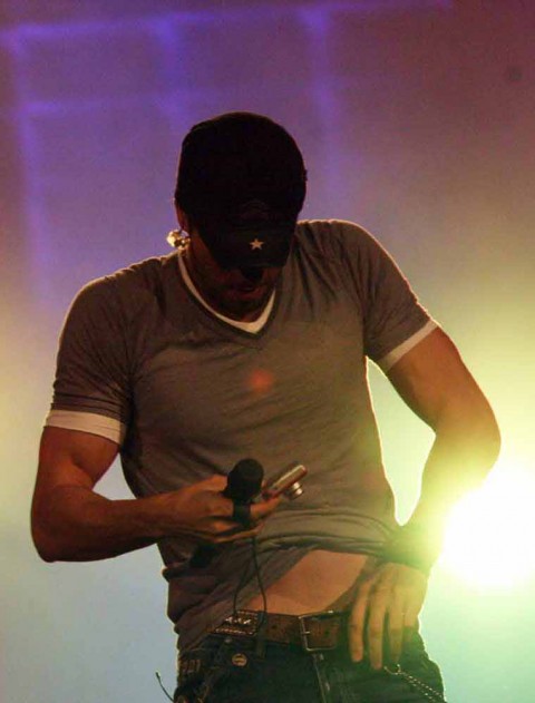 enrique small penis
