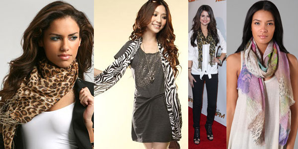 ANIMAL-PRINT-SCARF