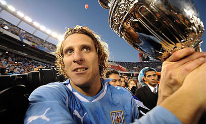 Team spirit makes Uruguay a World Cup contender