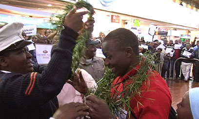 AU backs Somalia government