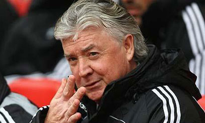 Kinnear set for heart surgery