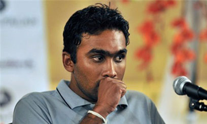 Jayawardene quits as Sri Lanka captain