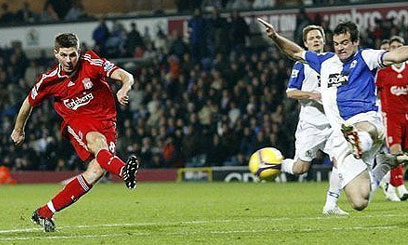 Gerrard on course for Reds return