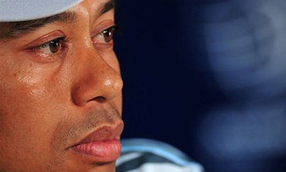 Woods' knee passes first test