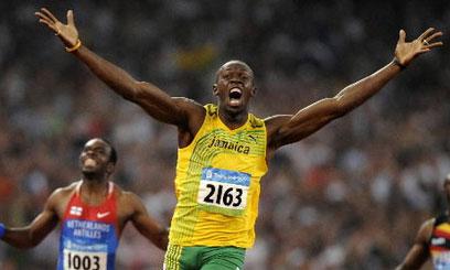 Bolt books first 100m race of season