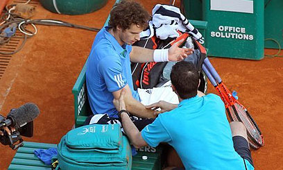 Murray quits Barcelona event