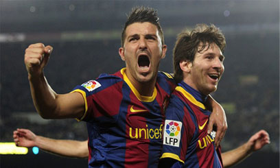 Barca hold edge over United
