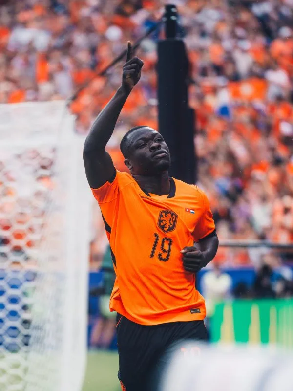 Dutch put Tunisia out of World Cup misery with win in final group game