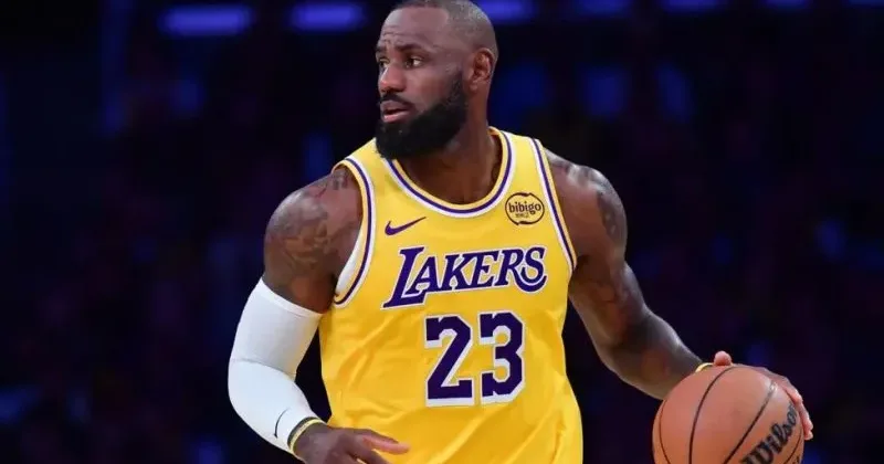 LeBron James To Leave LA Lakers After Eight Seasons