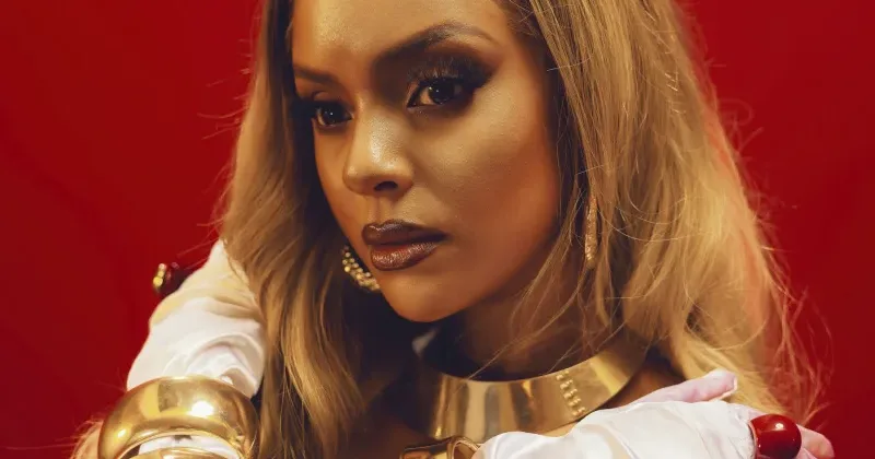 Mimi Mars Releases New LP “17”