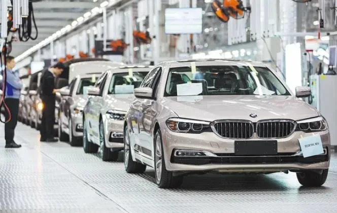 BMW to cut 8,000 jobs worldwide by end of 2027