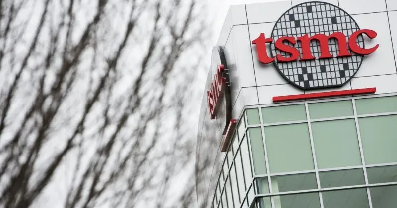 Chip giant TSMC pledges another $100bn to expand US production