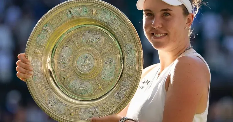 Noskova holds off extraordinary Muchova fightback to win Wimbledon