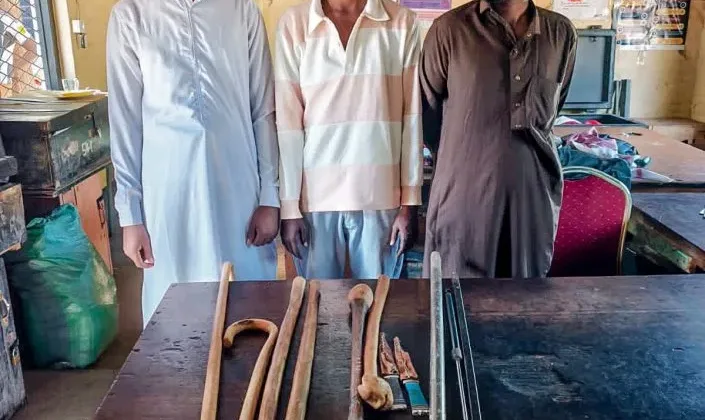 Garissa Police Arrest Three, Recover Assorted Crude Weapons In Intelligence-Led Raid