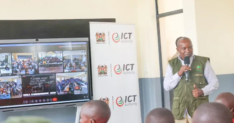 Govt begins ICT rollout in 10,000 junior schools