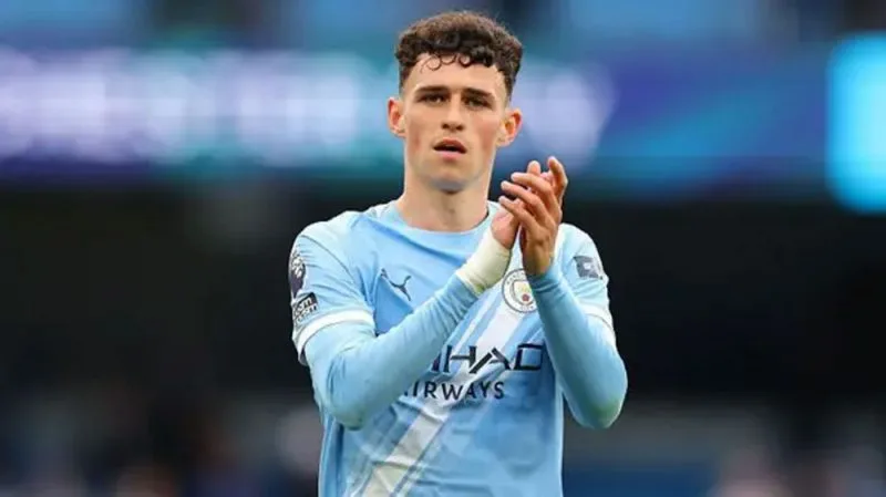 Manchester City’s Foden Signs New Four-Year Contract
