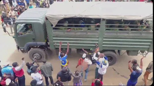 Standoff at Ol Kalou Comprehensive School Polling Centre as Self-Styled ‘Vote Guards’ Block Police Vehicles