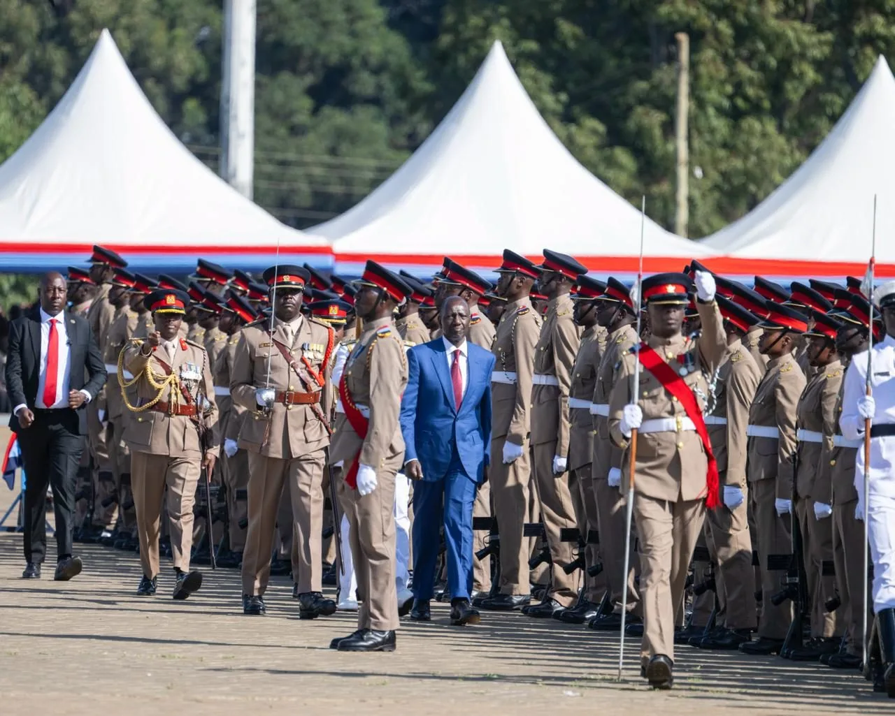 Ruto Hails KDF for Supporting Development Projects Across Kenya Beyond Vision 2030