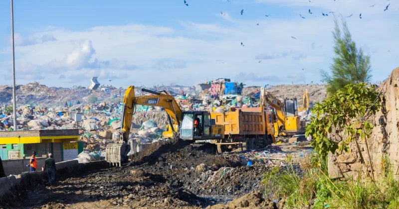 Dandora cleanup puts waste pickers at a crossroads as Nairobi overhauls garbage system