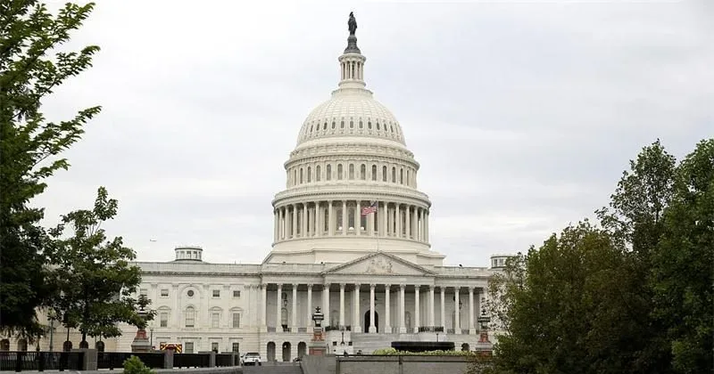 AI regulation faces political deadlock as calls grow for Congress to act