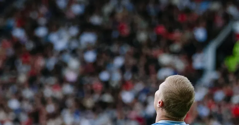 Haaland strike turns Old Trafford into theatre of nightmares as City outsmart hosts United