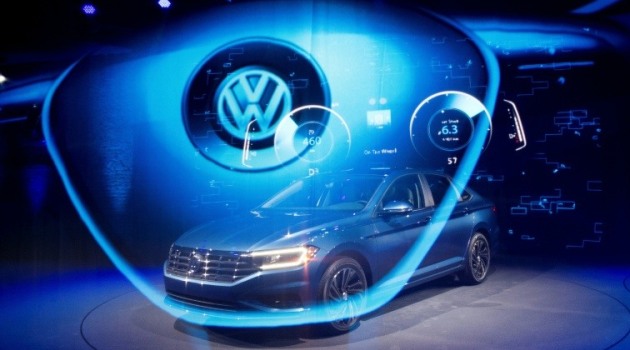 VW launches $5.8bn tie-up with Tesla rival Rivian