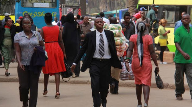 Private sector activity deteriorates further in April