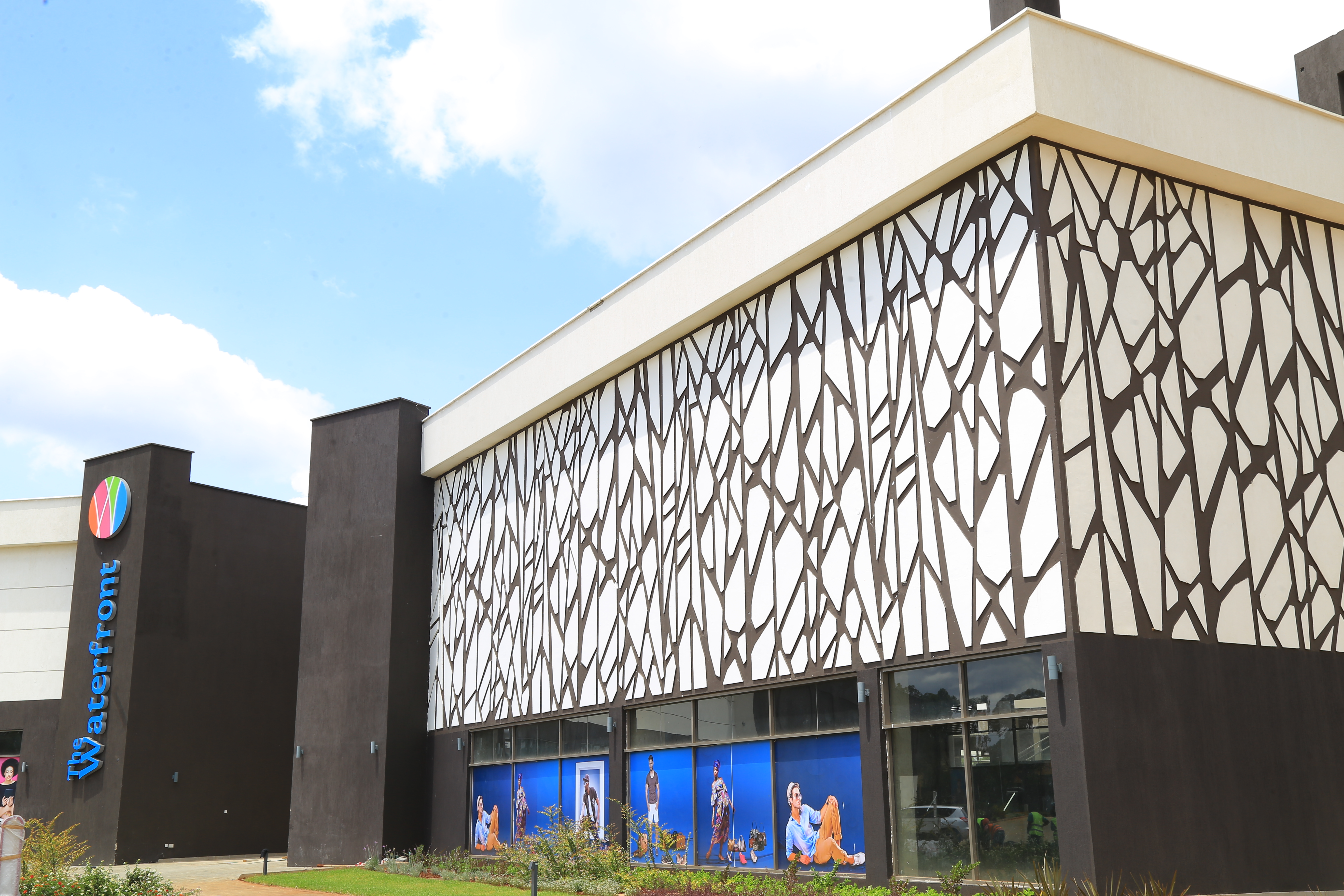 Retail outlets continues to thrive on reopening of the economy