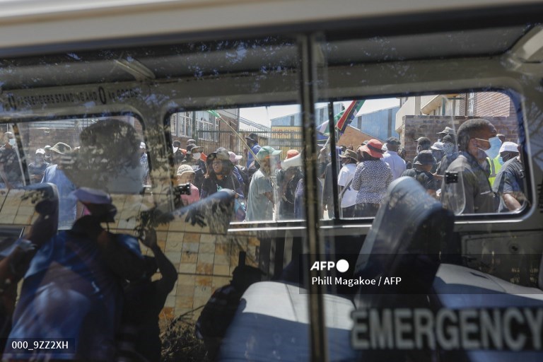 IMF sends warning to South Africa over slow economic recovery