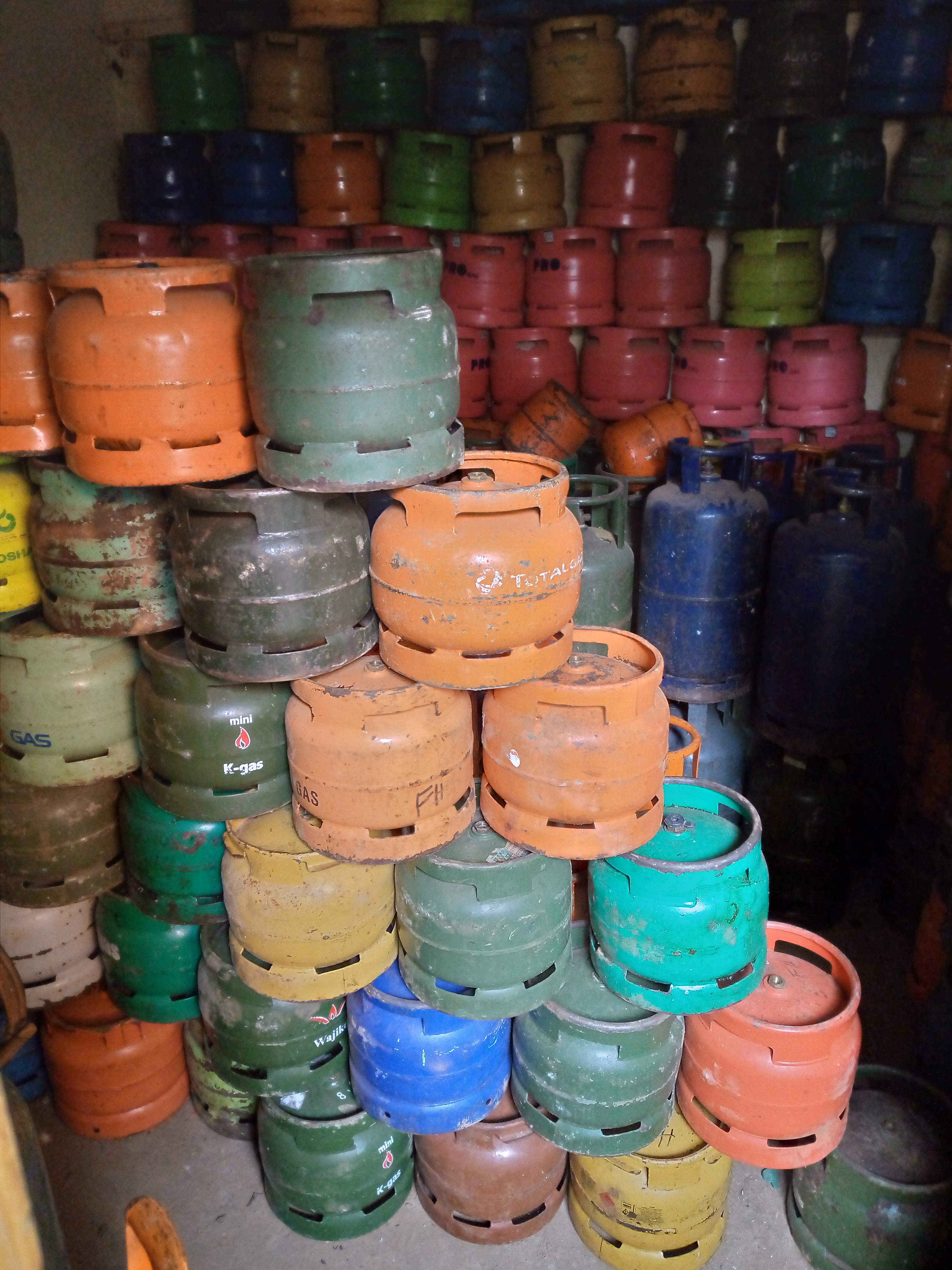 Gas dealers worried over high cost of gas