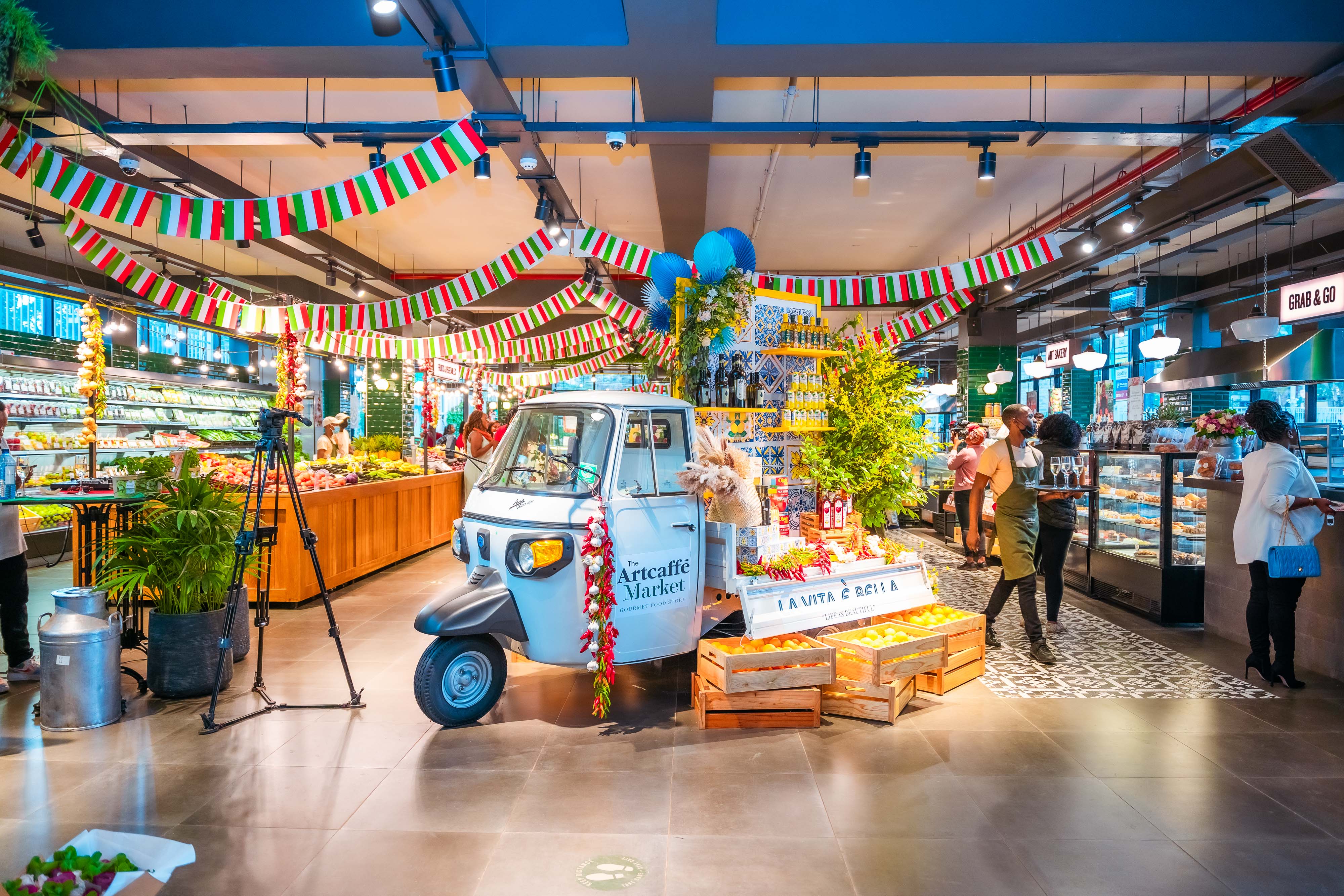 Artcaffé Market launches Italian month of May