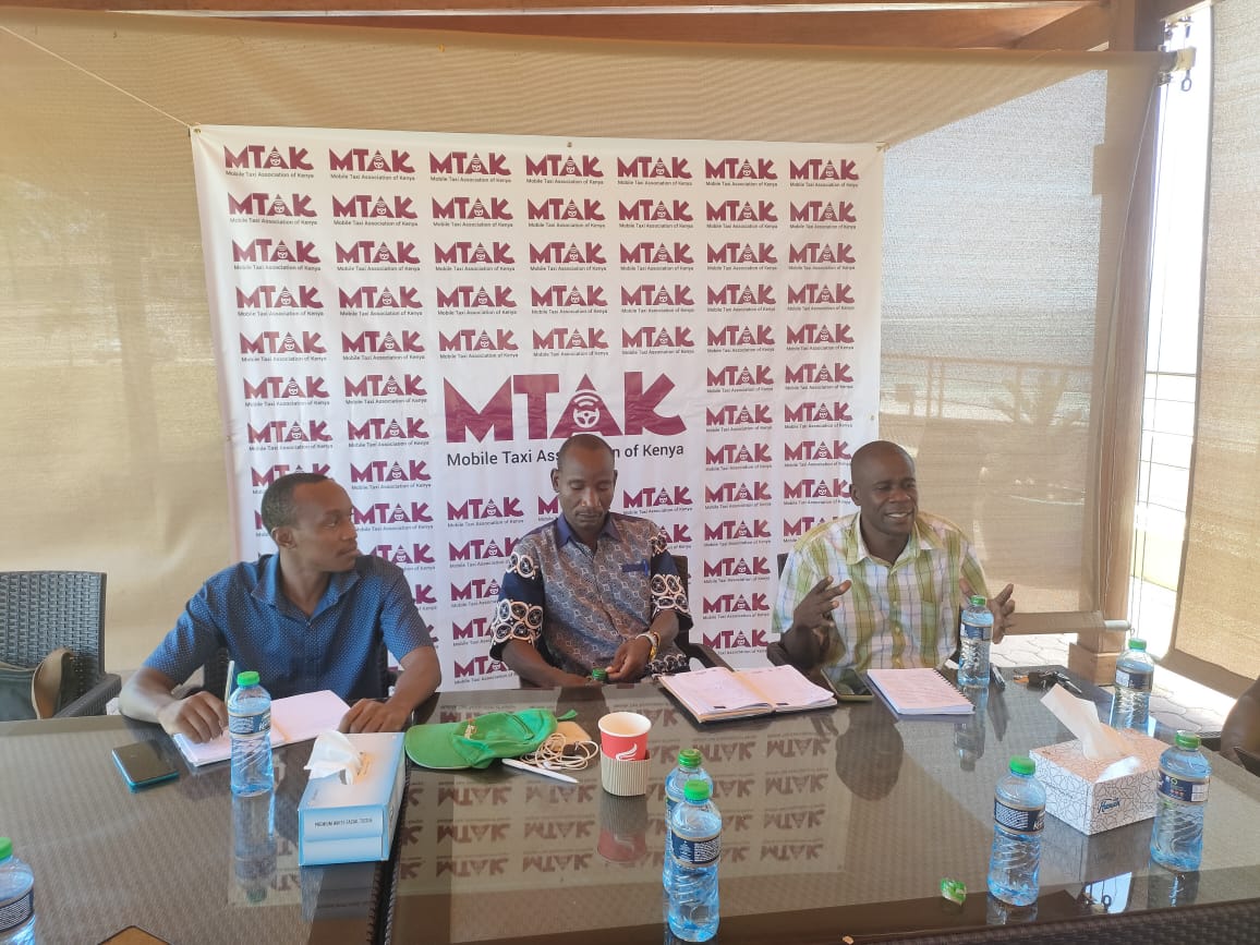 Taxi drivers form national welfare association