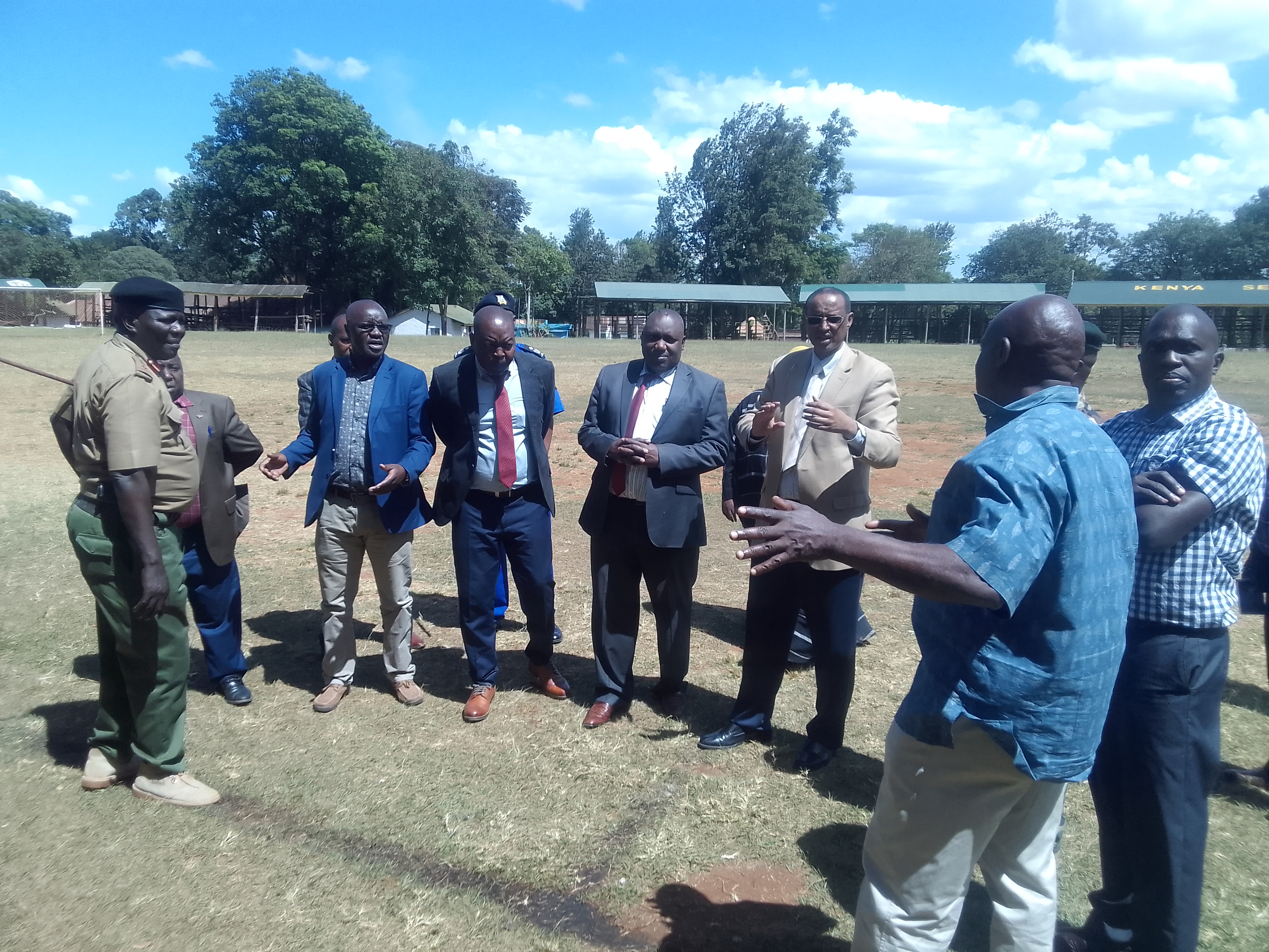 Government urges farmers to increase food crop production
