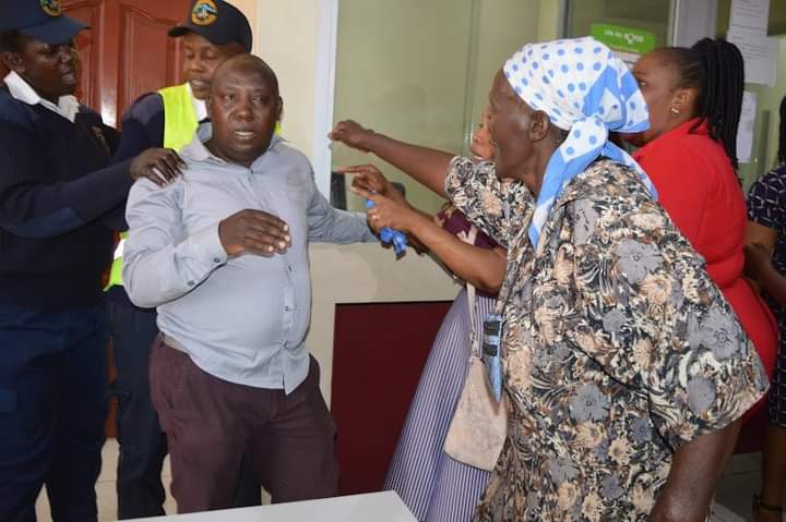 Gikomba traders storm B-Smart Sacco demanding savings, deposits