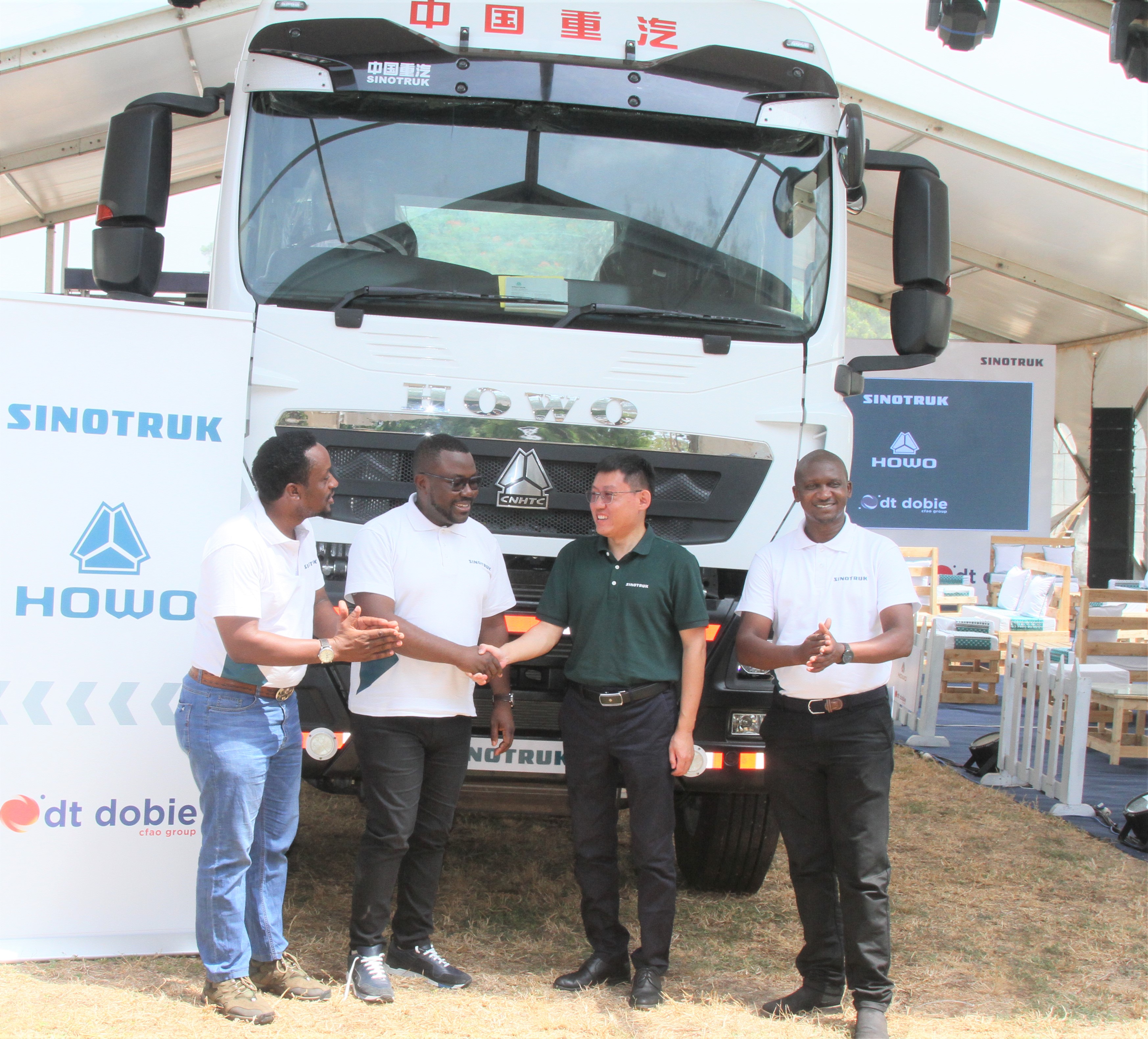 DT Dobie to sell Chinese heavy trucks after Sinotruk franchise deal
