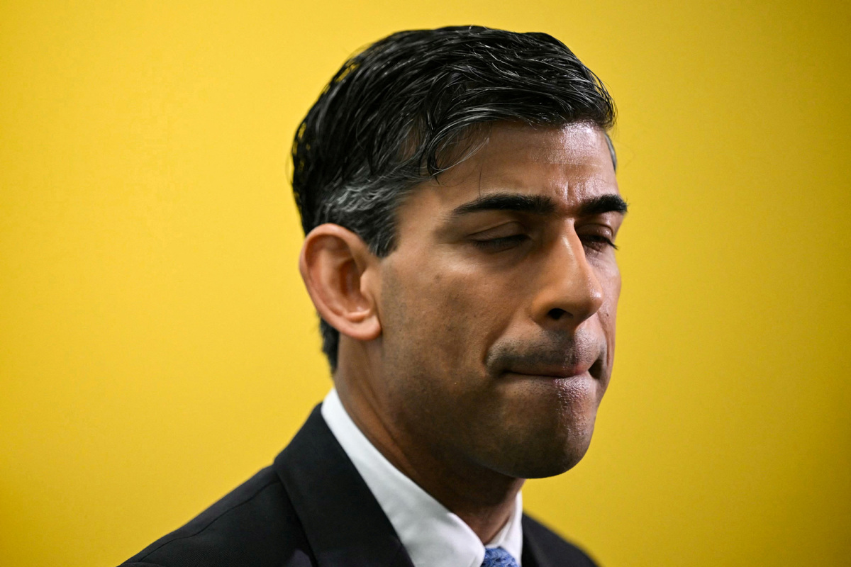 UK leader Sunak facing revolt over Rwanda plan