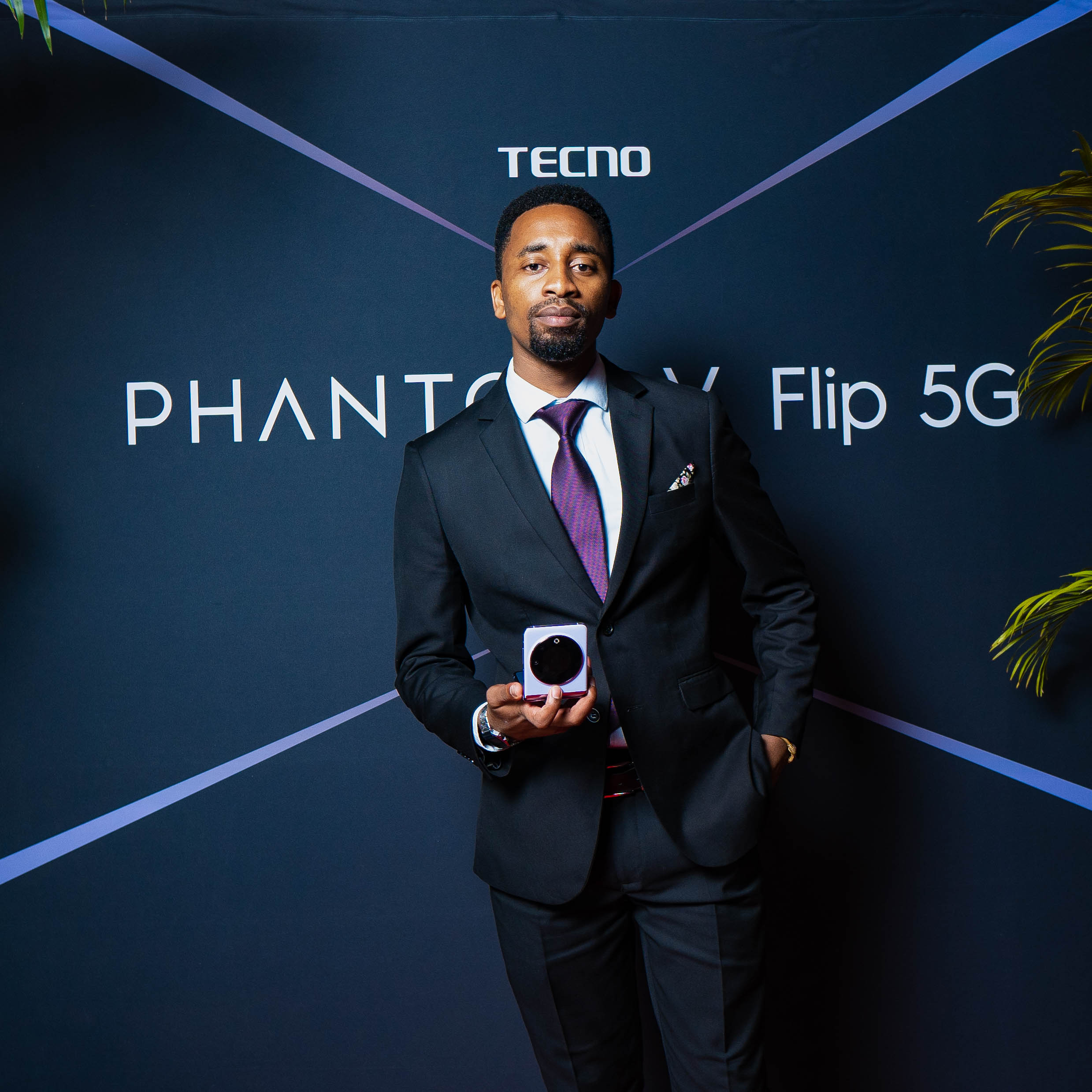 TECNO unveils the Phantom V Flip 5G device in Kenya