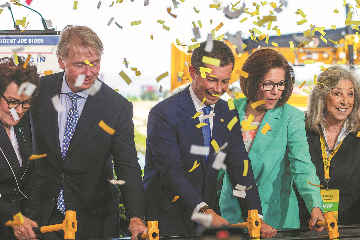 First high-speed train set to connect Las Vegas, LA