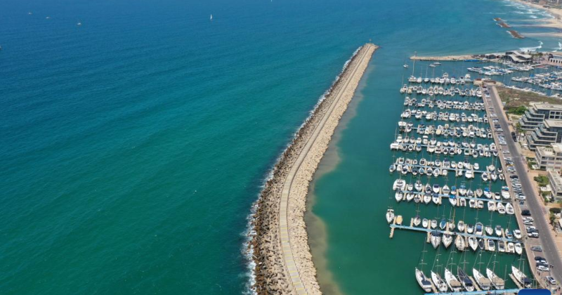 Egypt, Qatar sign $29.7bn deal to develop Mediterranean coast