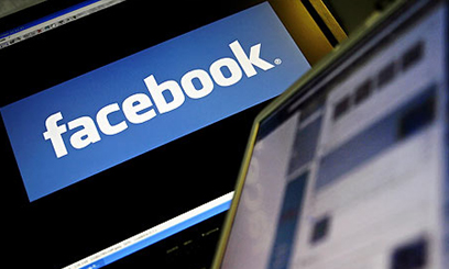 Ex-Meta worker investigated for downloading 30,000 private Facebook photos
