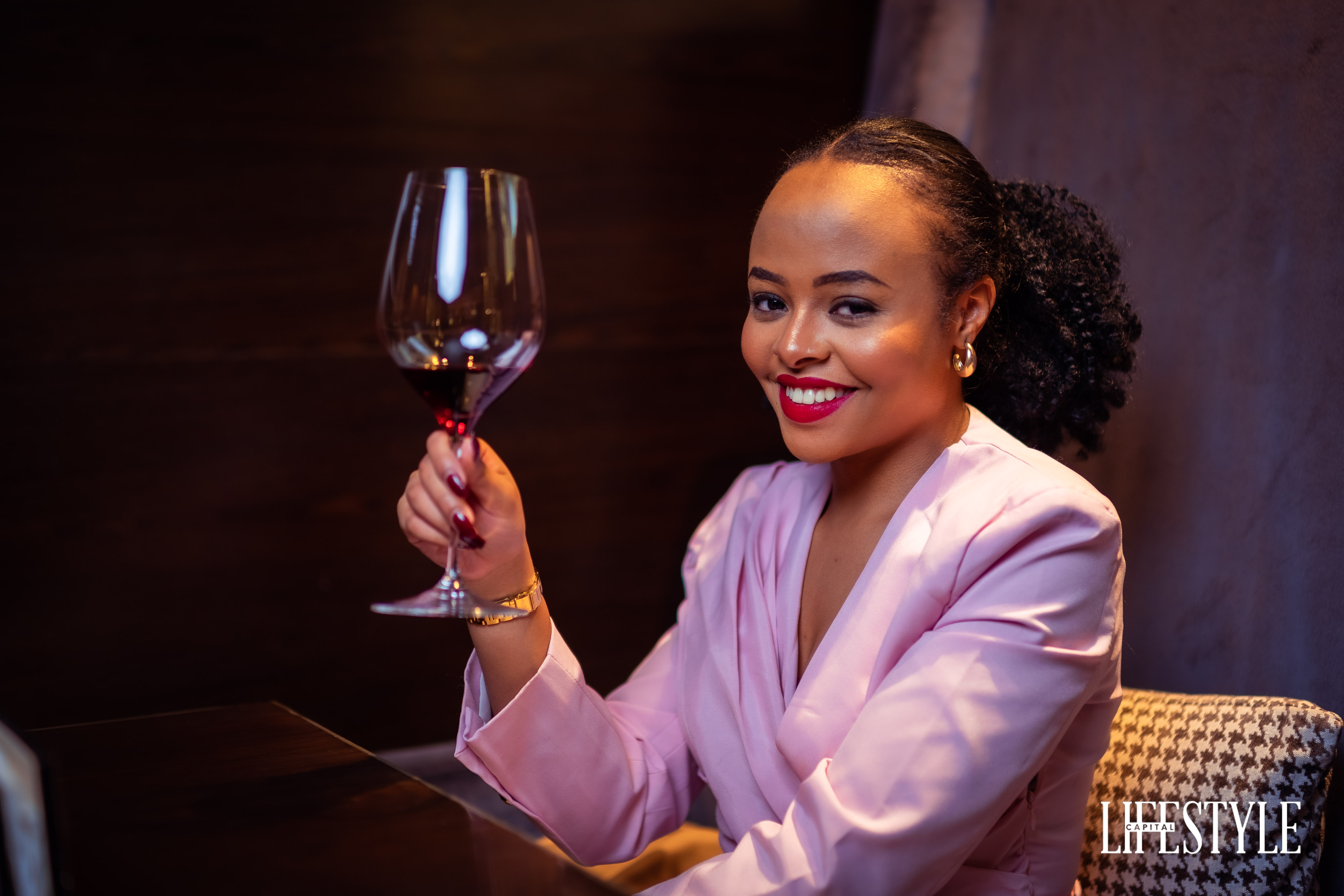 What to Wear On A Date Night. Ladies, Here’s  How To Look Your Best.