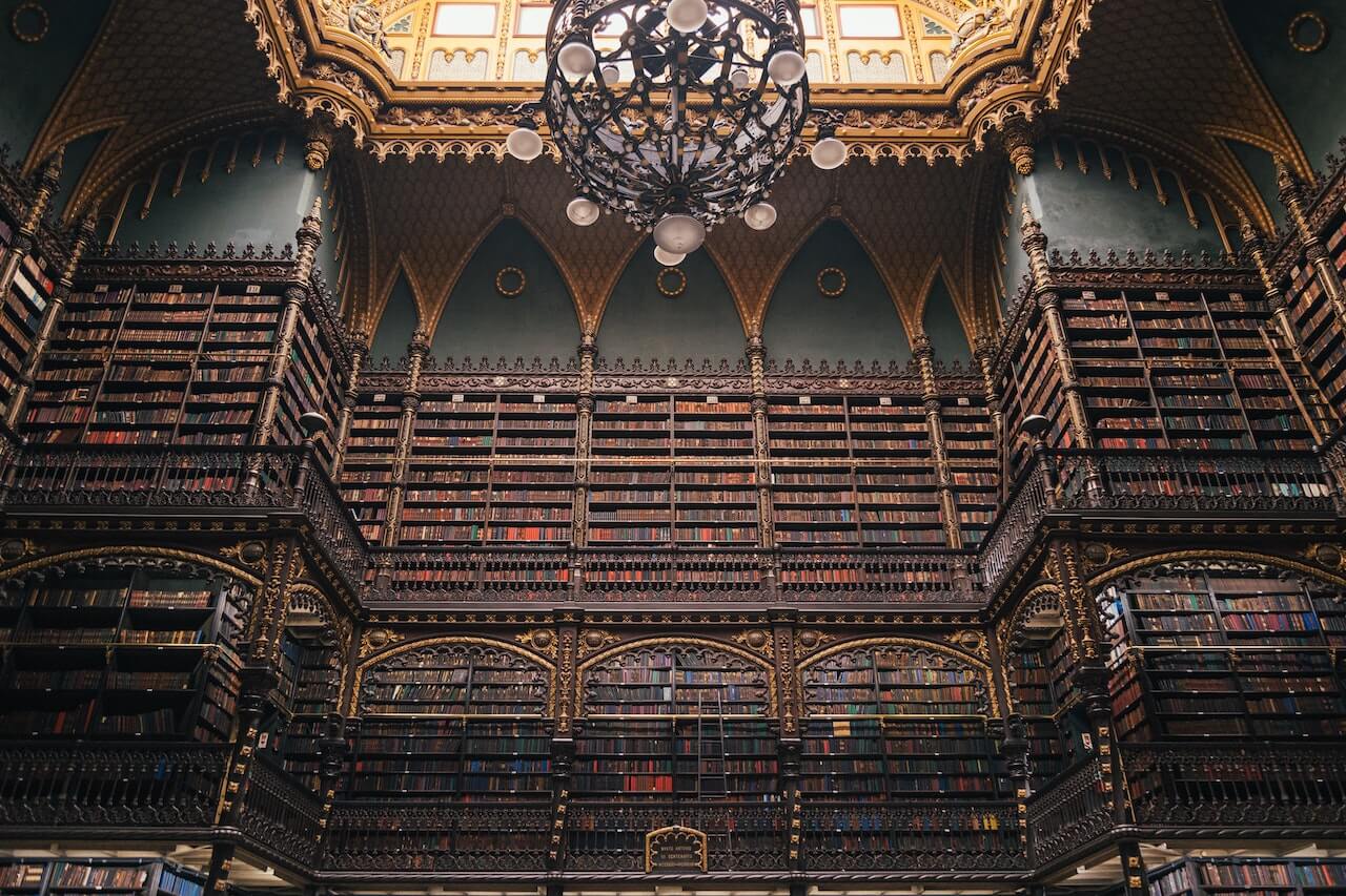 See Inside 11 of the World’s Most Fascinating Libraries