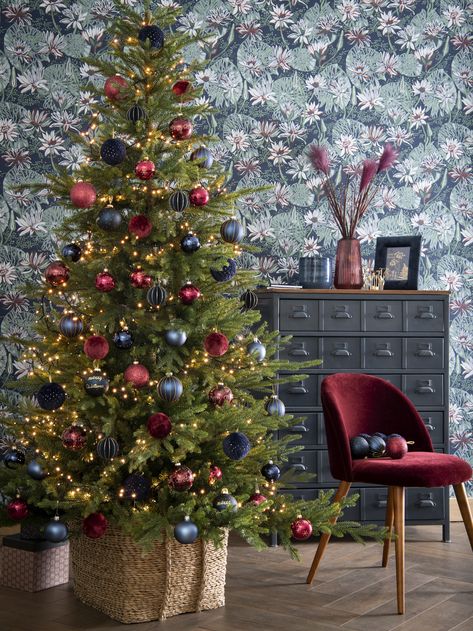 INSPO: 2022 Christmas Tree Decoration Trends