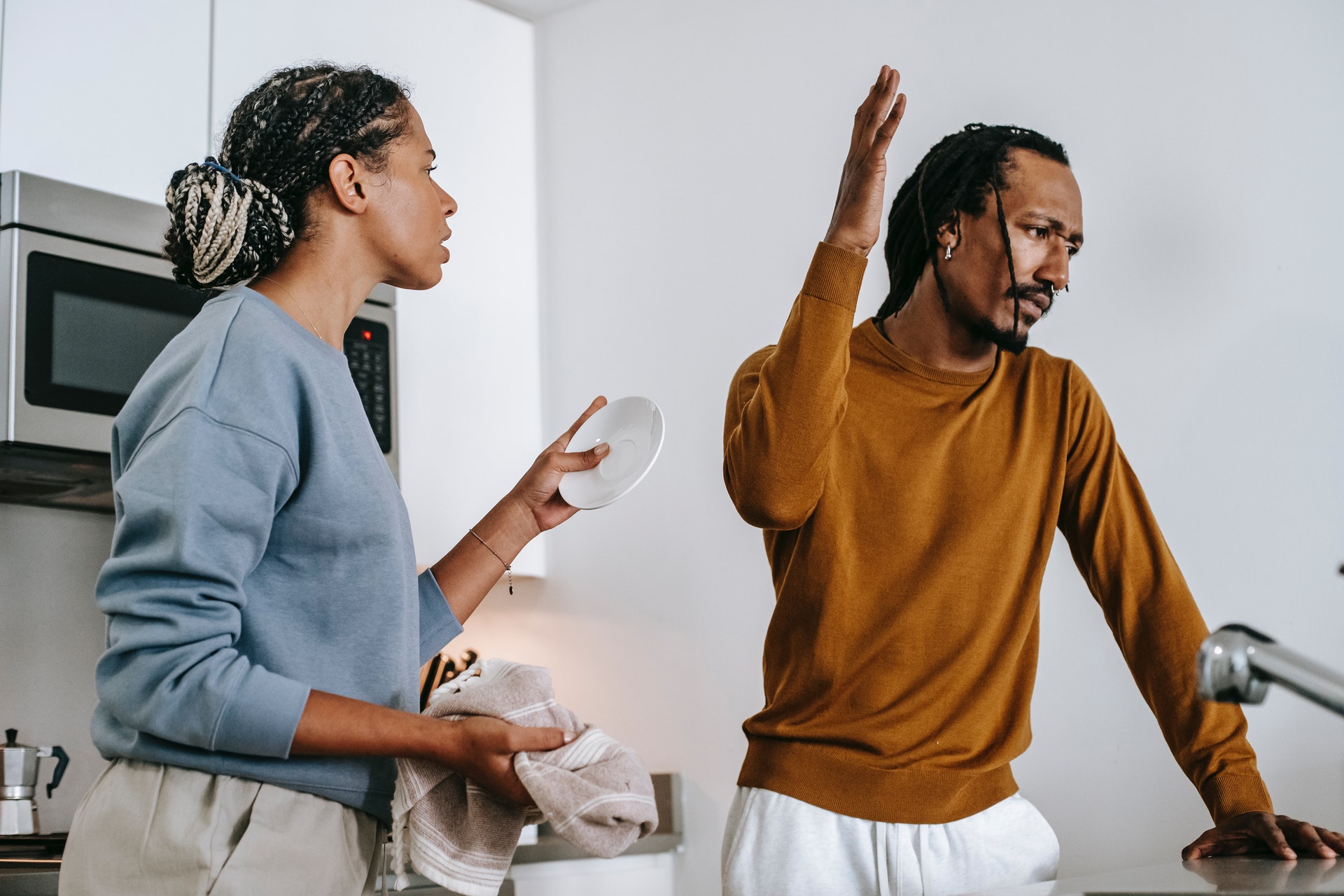 Are You a Toxic Individual? Here Are 32 Toxic Traits to Spot in Yourself and Others