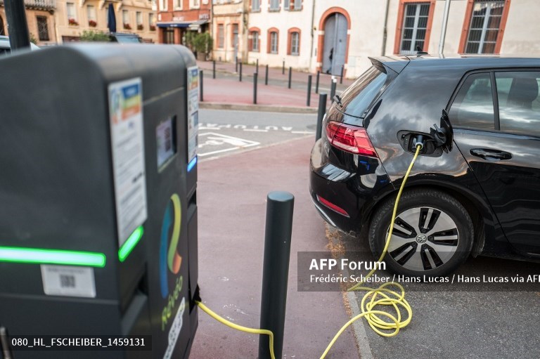 Diaz: The future of driving is electric