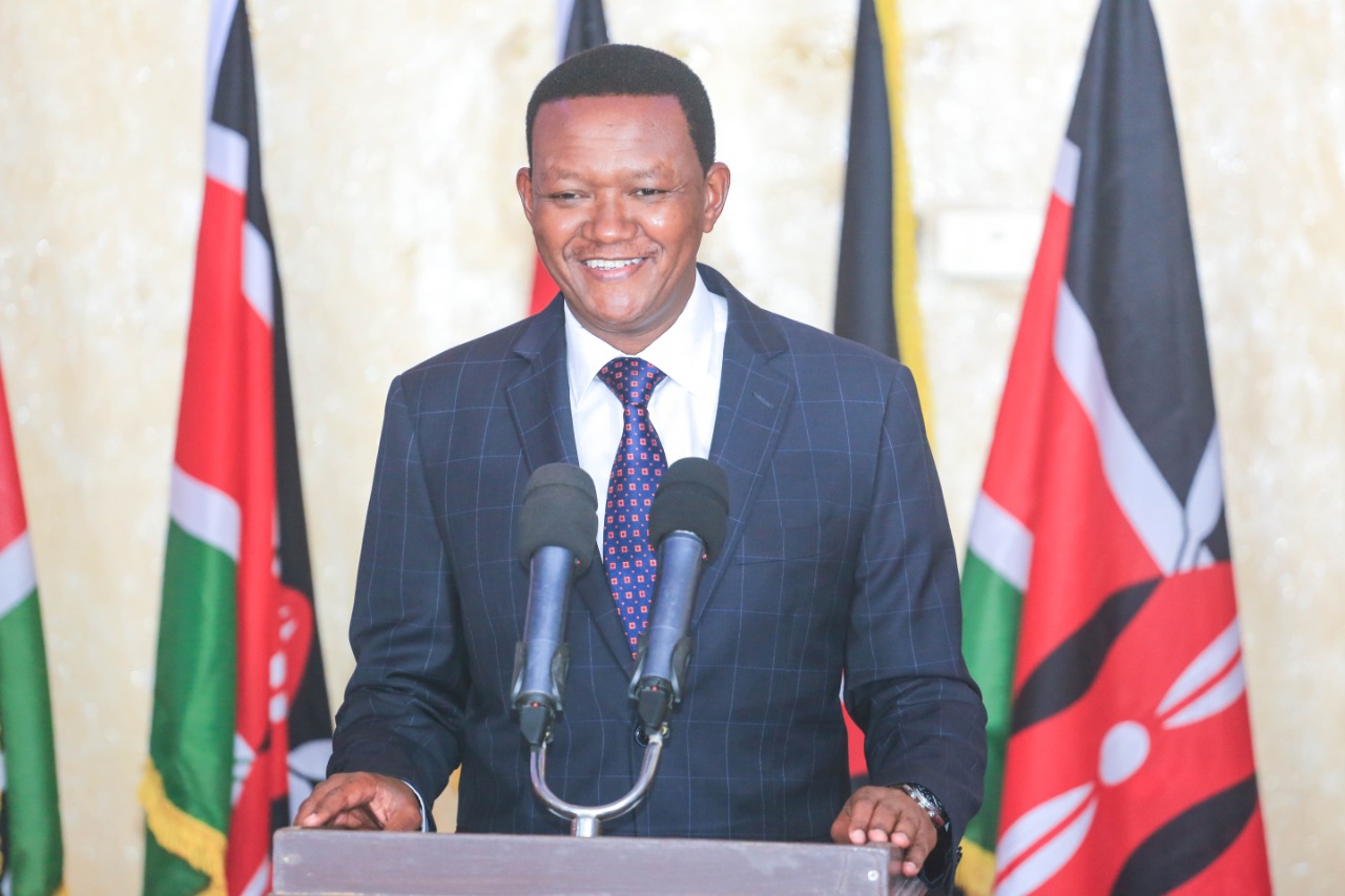 Mutua pledges Sh1 million to newly weds if elected president!