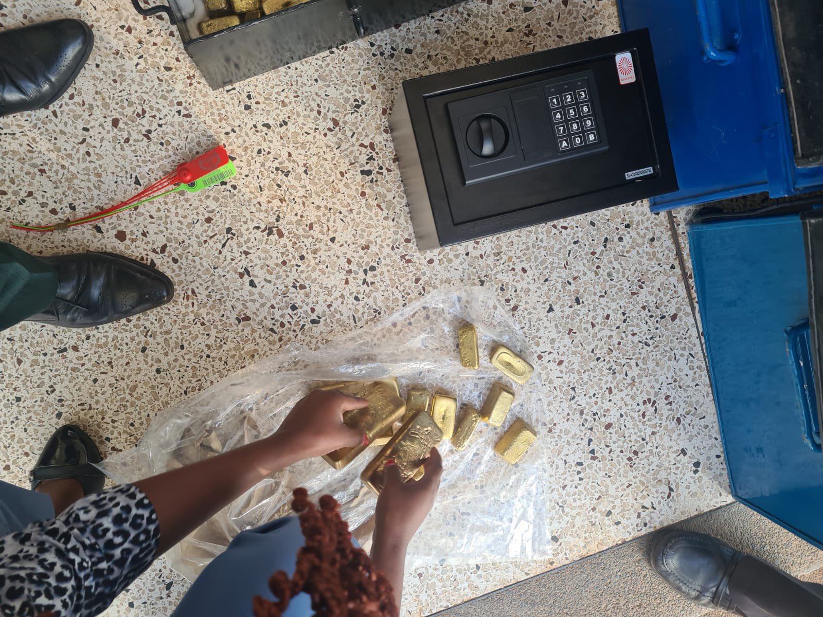 Wash Wash! Korean loses Sh2.9mn to fake Gold dealers in Nairobi