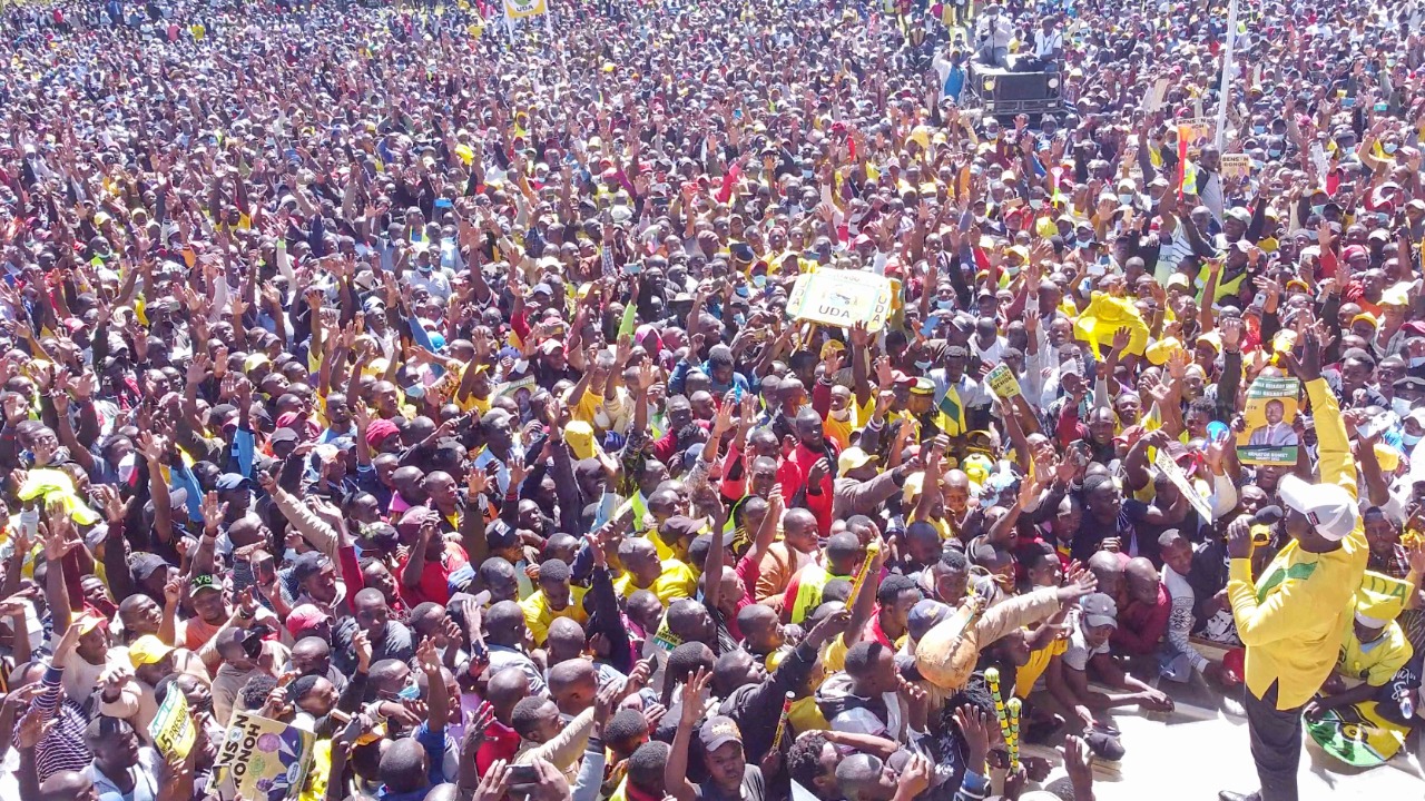 Ruto brings Kericho to a standstill